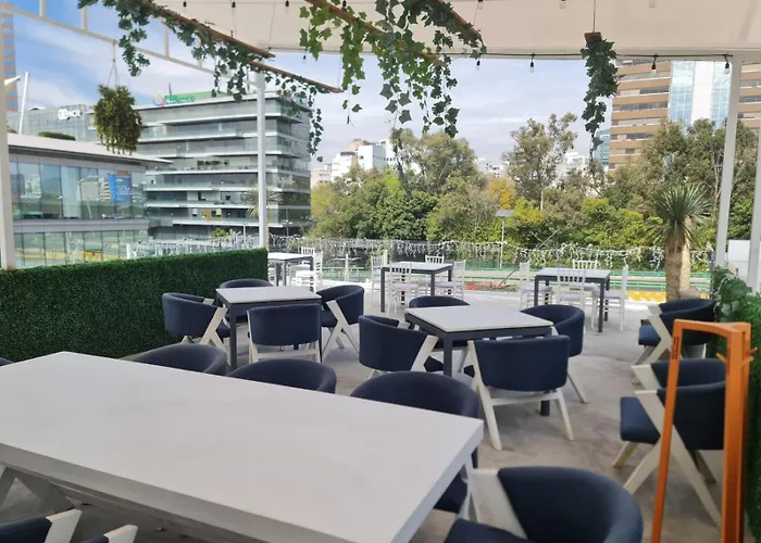 Suites Arboleda 215